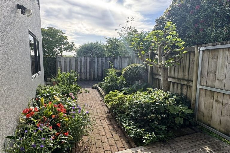 Photo of property in 32a Strowan Avenue, Fairfield, Hamilton, 3214