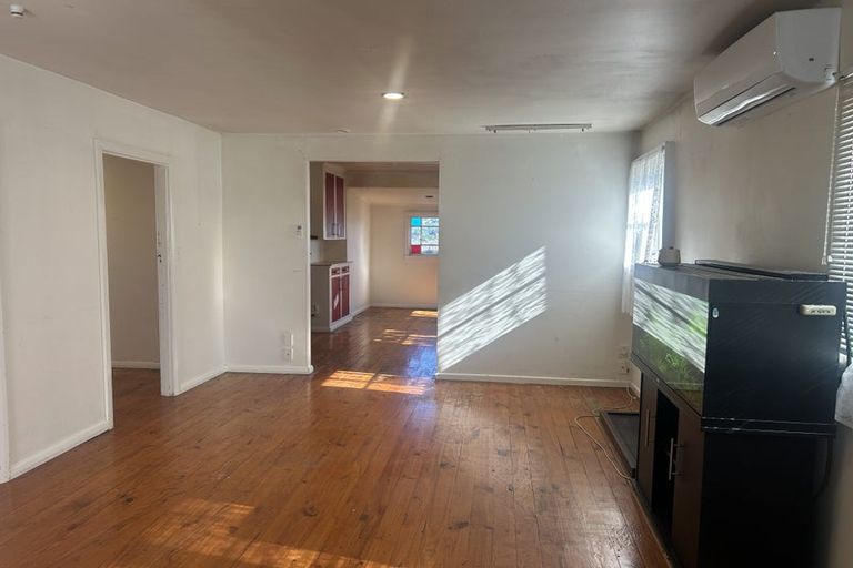 Photo of property in 152b Glengarry Road, Glen Eden, Auckland, 0602
