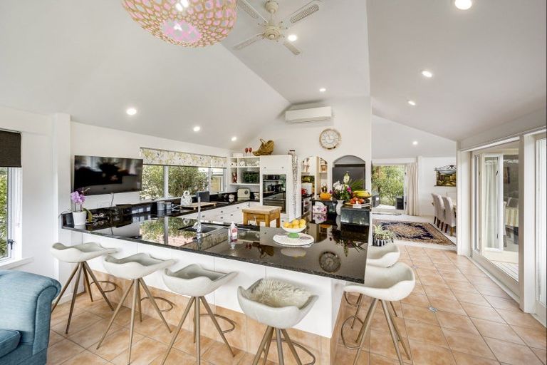 Photo of property in 75 Le Quesne Road, Bay View, Napier, 4104