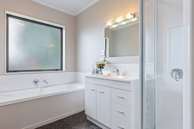 Photo of property in 61 Church Street, Oxford, 7430