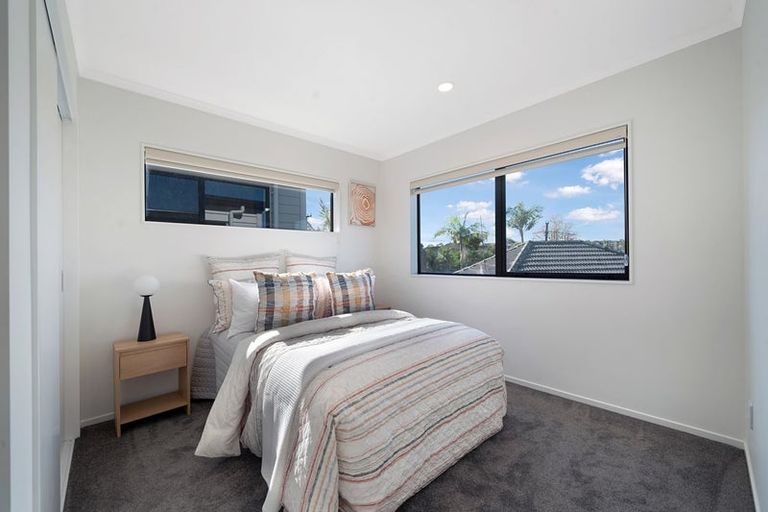 Photo of property in 22b Toru Street, Te Atatu Peninsula, Auckland, 0610