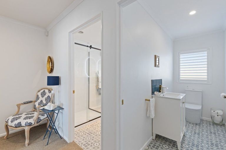 Photo of property in 1/122 Clawton Street, Westown, New Plymouth, 4310