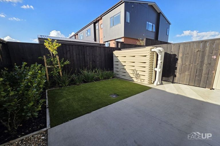 Photo of property in 3 Oranga Drive, Westgate, Auckland, 0614
