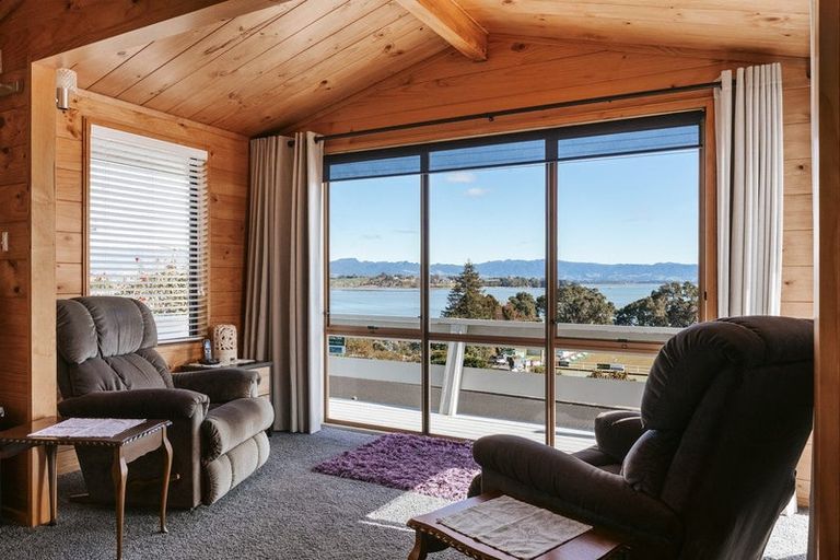 Photo of property in 15 Hamurana Road, Omokoroa, 3114