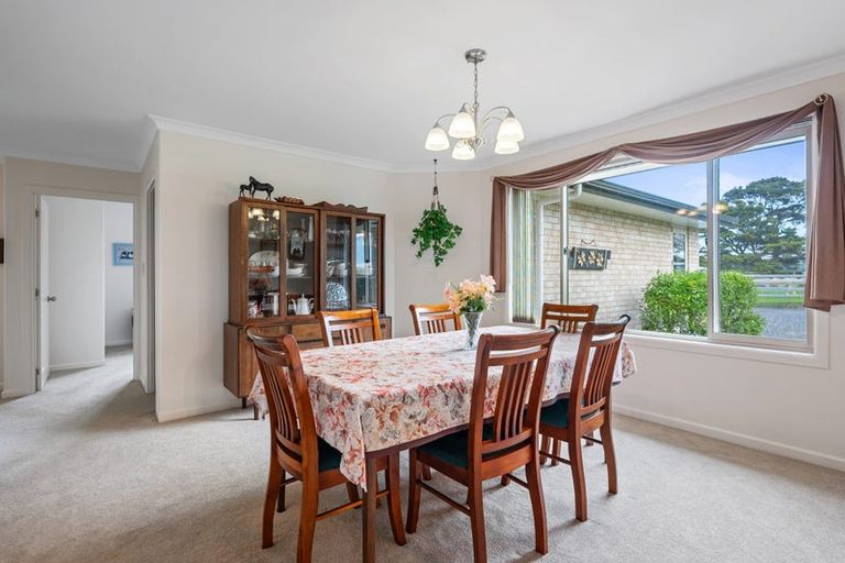 Photo of property in 68d Tuparekura Road, South Head, Helensville, 0874
