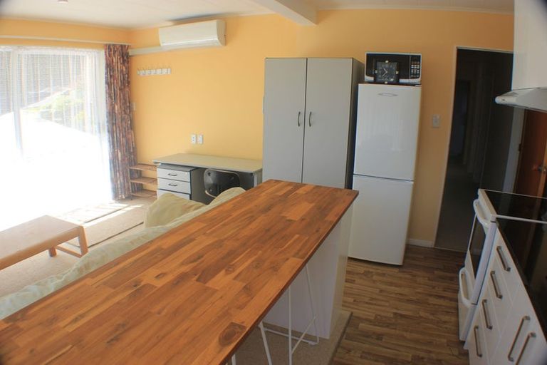 Photo of property in 29 Cypress Drive, Maungaraki, Lower Hutt, 5010