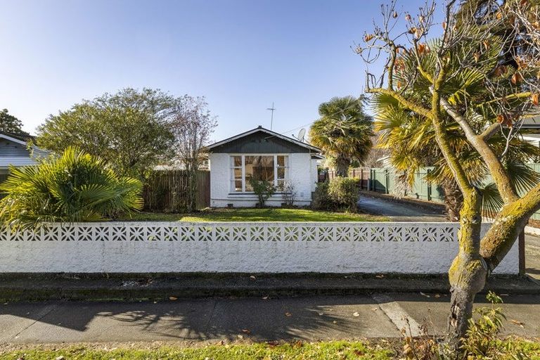 Photo of property in 9a Eltham Road, Blenheim, 7201