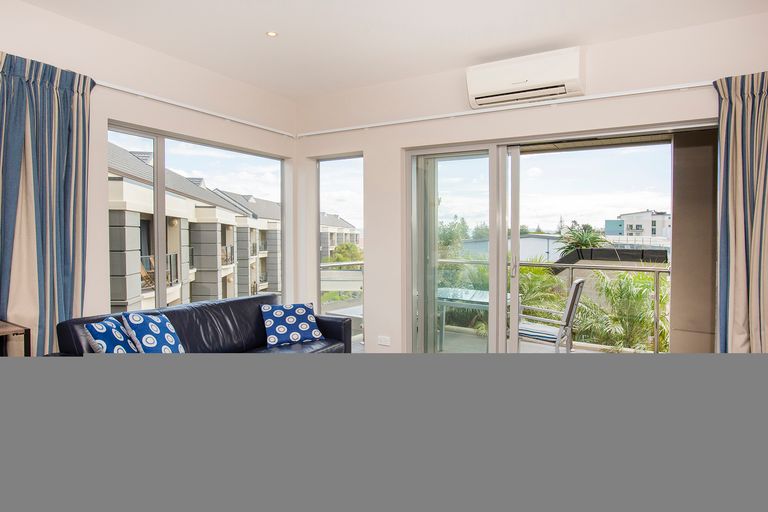 Photo of property in 4 Reads Quay, Gisborne, 4010