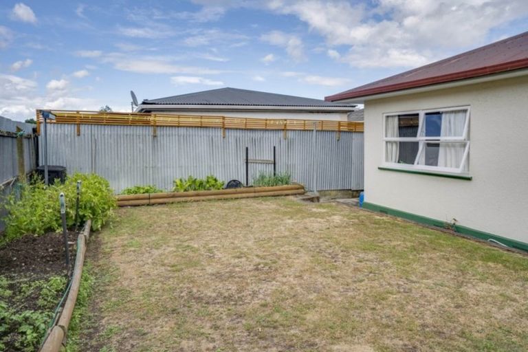 Photo of property in 7b Tennyson Crescent, Stoke, Nelson, 7011