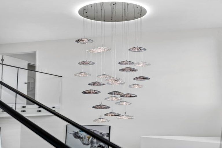 Photo of property in 13 Catalina Avenue, Rosehill, Papakura, 2113