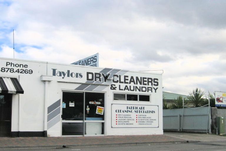 Photo of property in 907 Heretaunga Street East, Parkvale, Hastings, 4122