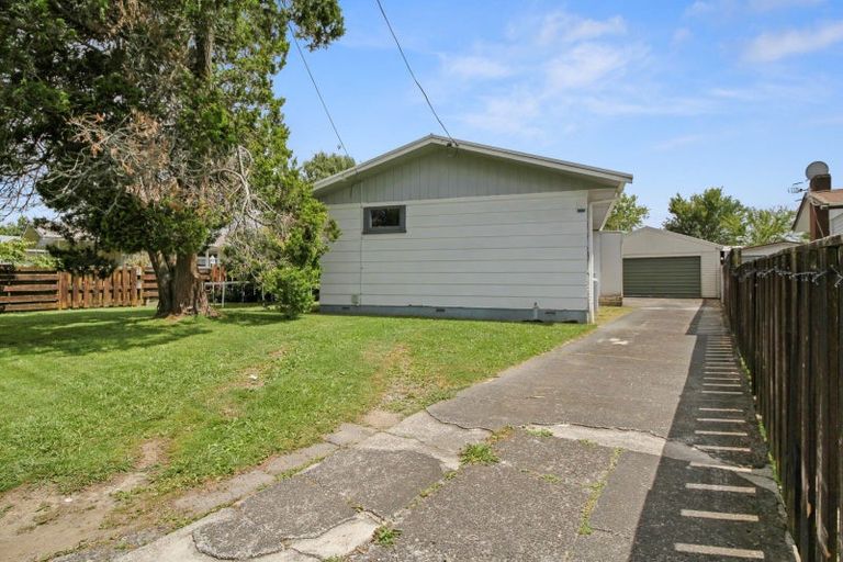 Photo of property in 44 Northolt Road, Fairview Downs, Hamilton, 3214