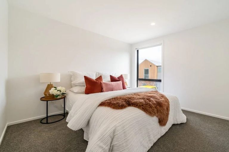 Photo of property in 11/1 Rainey Grove, Taita, Lower Hutt, 5011