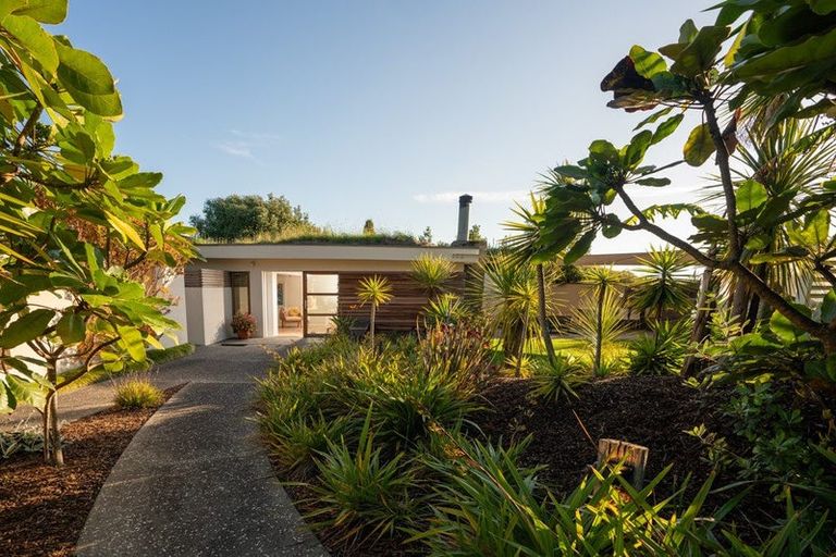 Photo of property in 155 Paetawa Road, Peka Peka, Waikanae, 5391