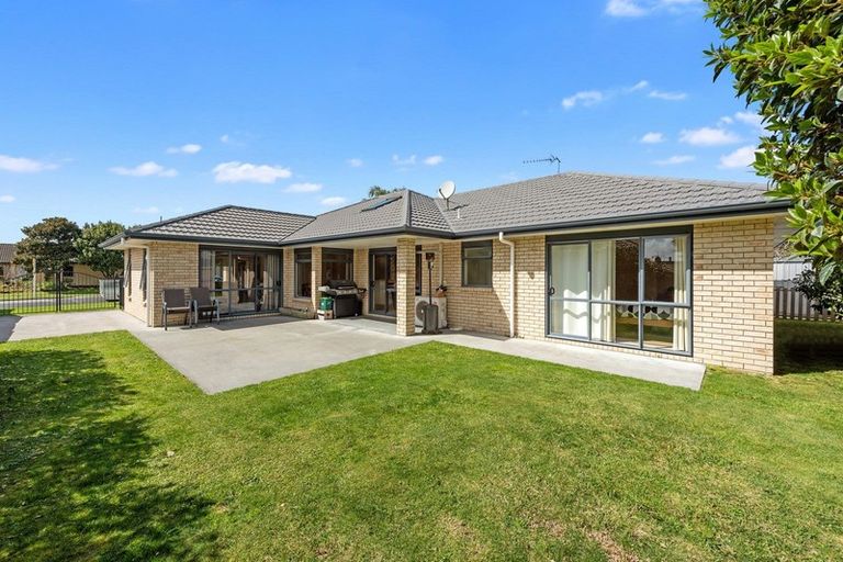 Photo of property in 34 Wiltshire Drive, Huntington, Hamilton, 3210