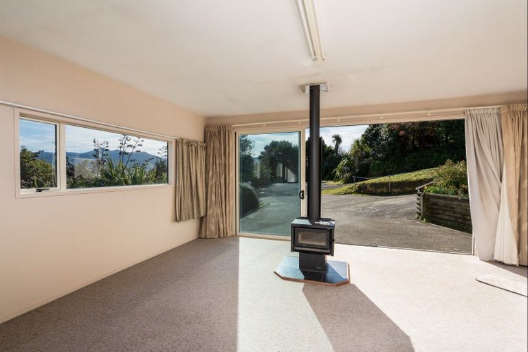 Photo of property in 16 Arnott Street, Portobello, Dunedin, 9014