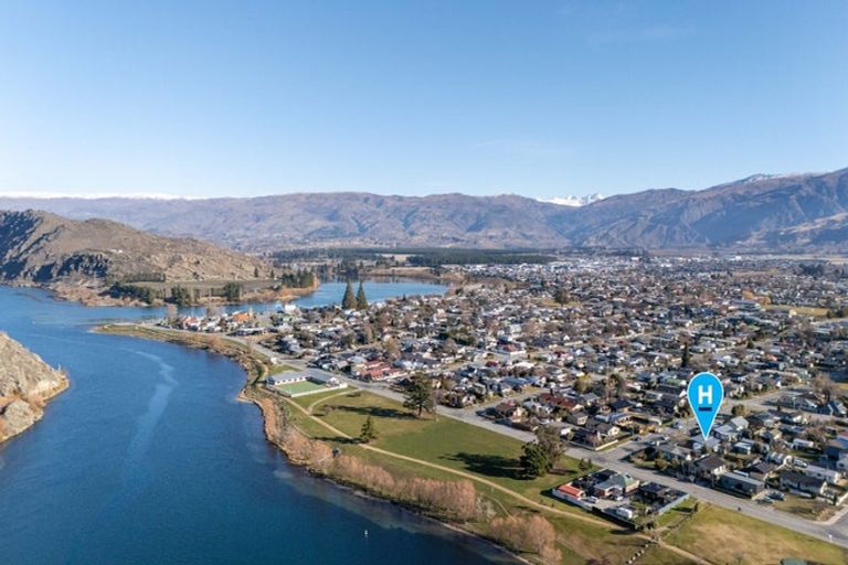 Photo of property in 11 Ortive Street, Cromwell, 9310