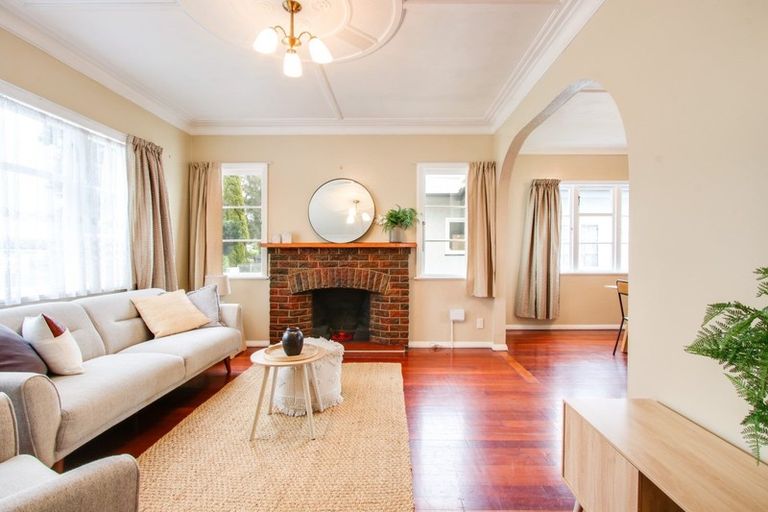 Photo of property in 910 Saint Aubyn Street East, Parkvale, Hastings, 4122