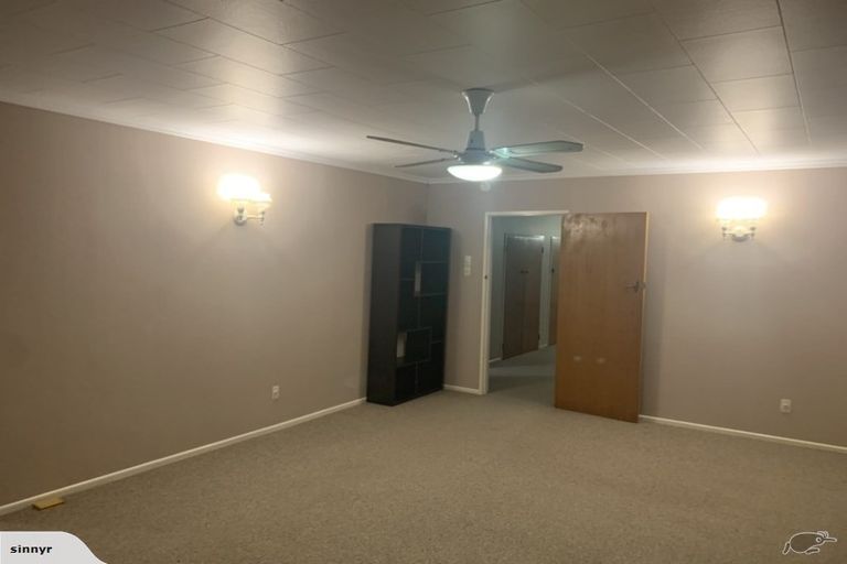 Photo of property in 20 Edwards Place, Terrace End, Palmerston North, 4410