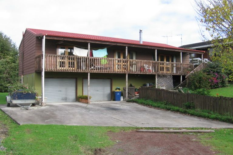 Photo of property in 16 Church Street, Swanson, Auckland, 0612
