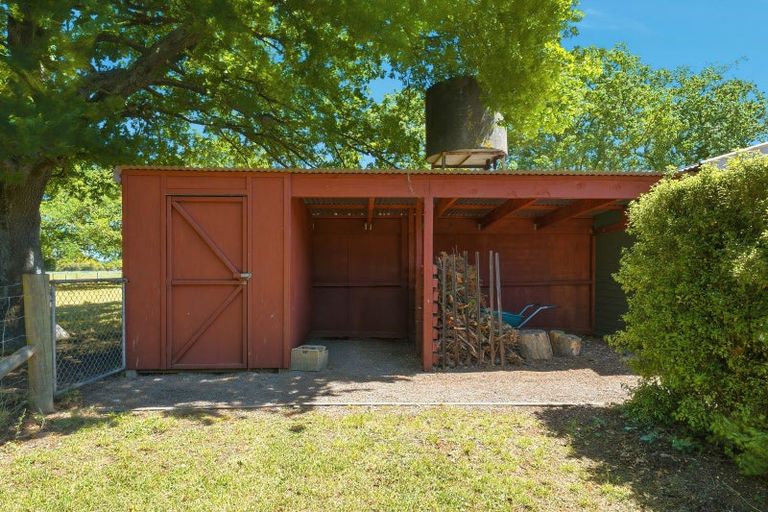 Photo of property in 21 Earlys Road, West Eyreton, Rangiora, 7475