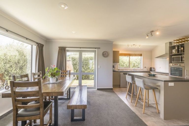 Photo of property in 114a Arawhata Road, Paraparaumu, 5032