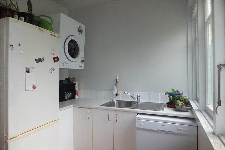 Photo of property in 116 Chester Street East, Christchurch Central, Christchurch, 8011