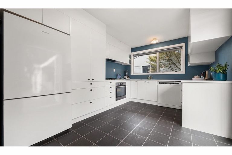 Photo of property in 2/26a Branksome Place, Parklands, Christchurch, 8083