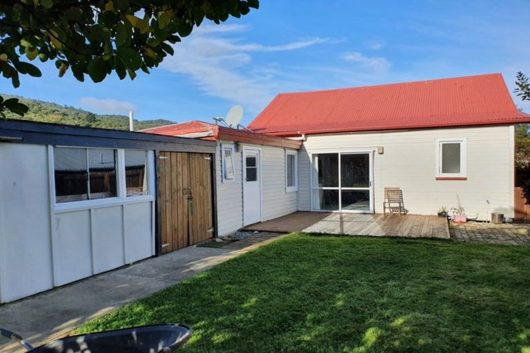 Photo of property in 64 Shakespeare Street, Greymouth, 7805
