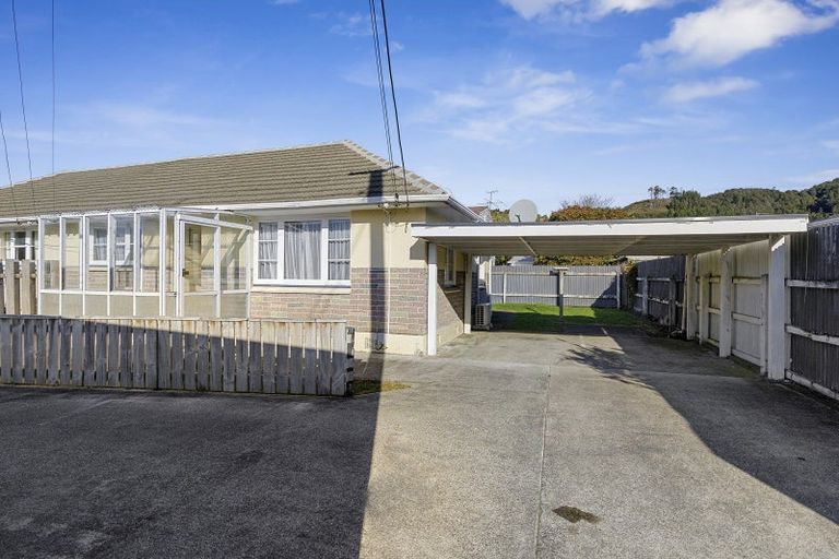 Photo of property in 7a Seddon Street, Wallaceville, Upper Hutt, 5018
