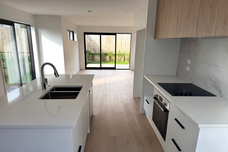 Photo of property in 11/15 Oakland Avenue, Papatoetoe, Auckland, 2025