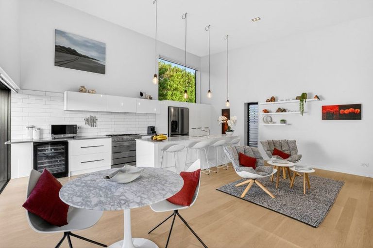 Photo of property in 53 Freshfields Road, Waimauku, 0812