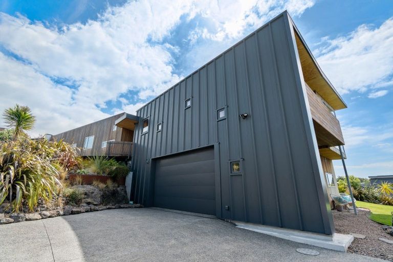 Photo of property in 187 Richmond Hill Road, Richmond Hill, Christchurch, 8081