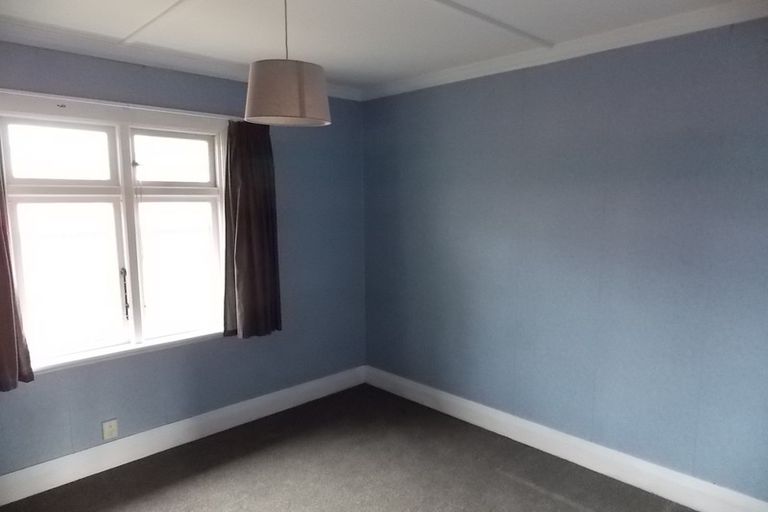 Photo of property in 6 Shand Street, Green Island, Dunedin, 9018