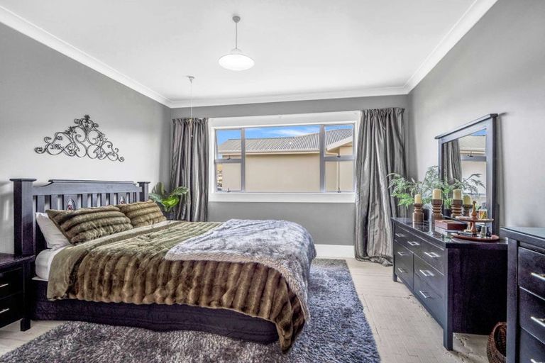 Photo of property in 16 Caledonian Road, Oamaru North, Oamaru, 9400