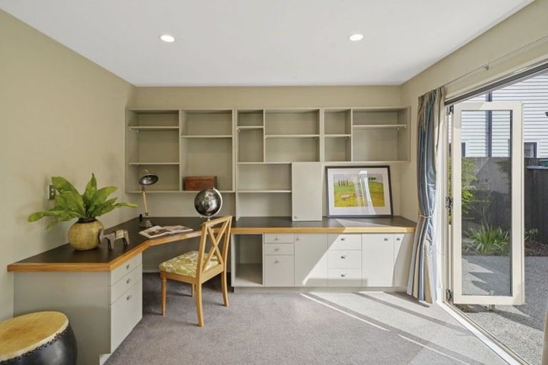 Photo of property in 21 Springfield Road, St Albans, Christchurch, 8014