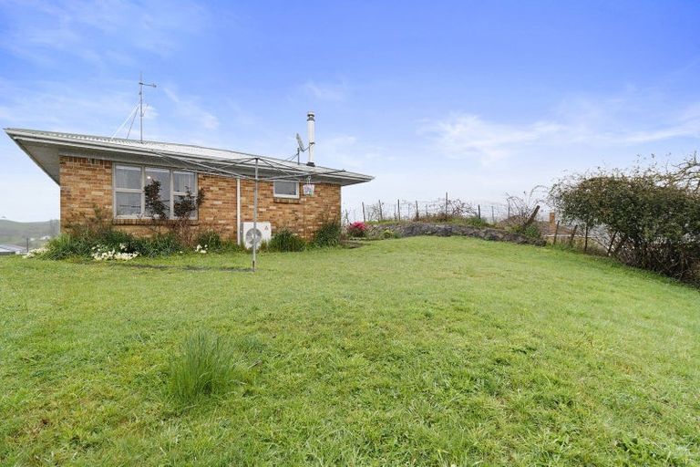 Photo of property in 1 Huia Street, Piopio, 3912
