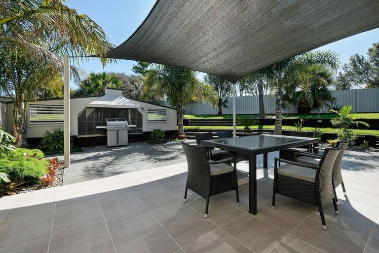 Photo of property in 32 Jacob Lane, Riverdale, Gisborne, 4010