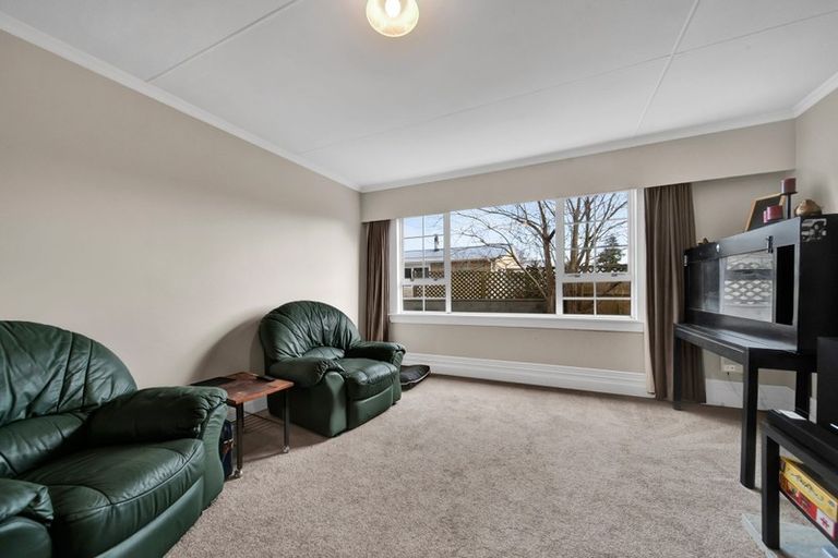 Photo of property in 26 Conway Road, Eltham, 4322