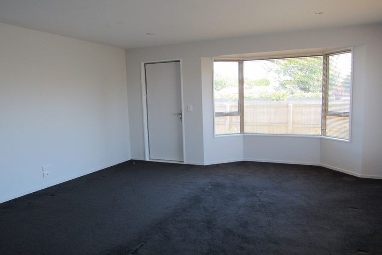 Photo of property in 2/10 Stacey Place, Woolston, Christchurch, 8062