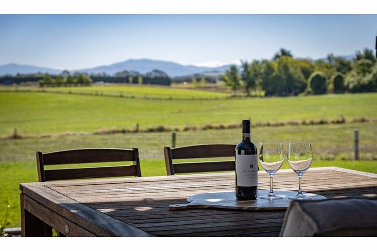 Photo of property in 647 Mairaki Road, Fernside, Rangiora, 7471