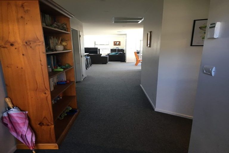 Photo of property in 39a Bay Street, Red Beach, 0932