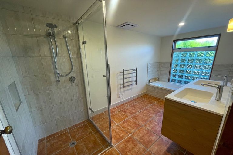 Photo of property in 54 Balmoral Lane, Redcliffs, Christchurch, 8081