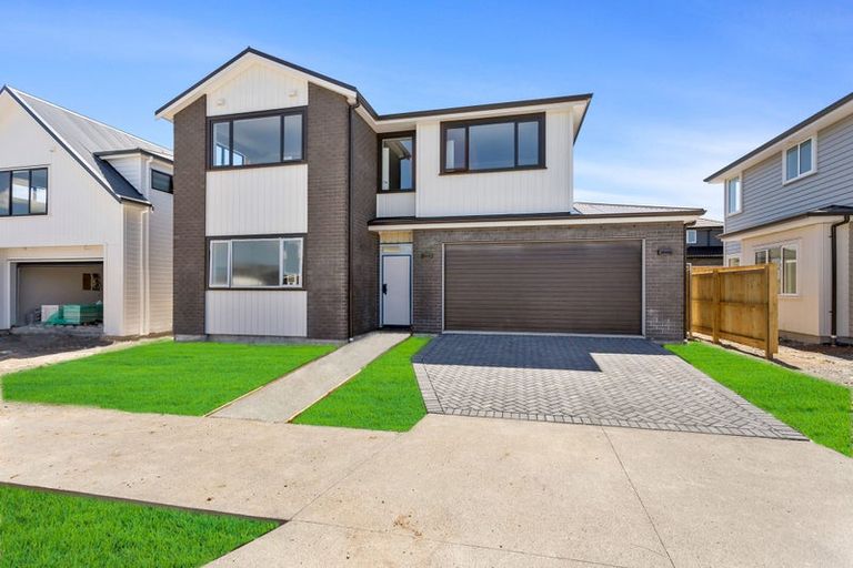 Photo of property in 95 Kopuru Road, Whenuapai, Auckland, 0618