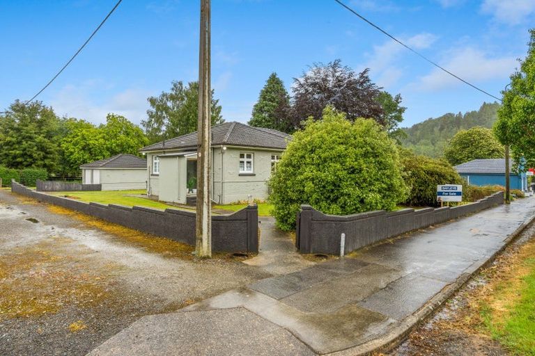 Photo of property in 12 Whitehaven Street, Lawrence, 9532