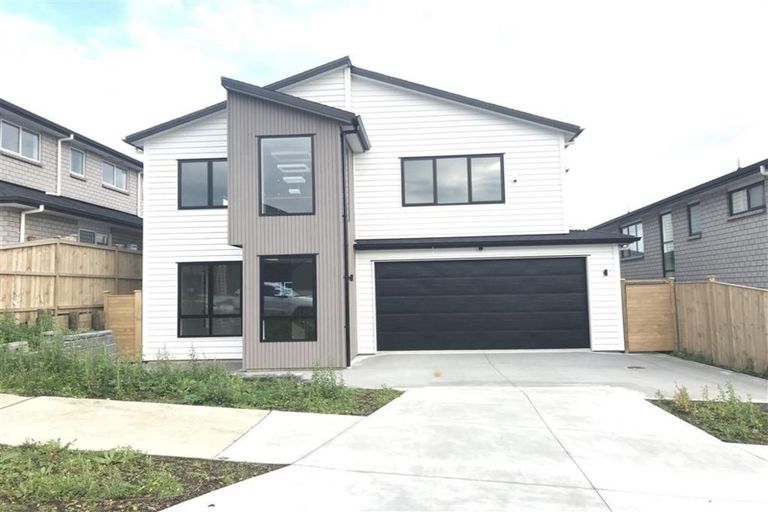 Photo of property in 35 Tinaku Road, Flat Bush, Auckland, 2019