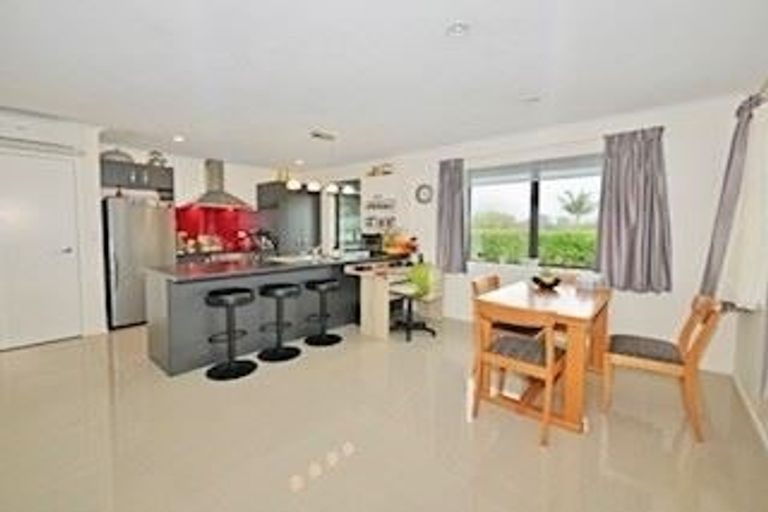 Photo of property in 14 North Crest Drive, Onerahi, Whangarei, 0110
