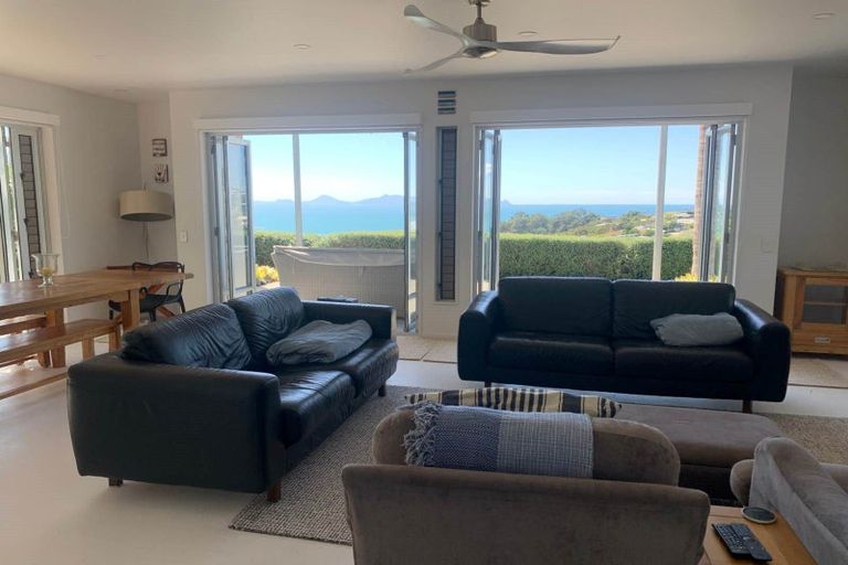 Photo of property in 17 Seacrest Boulevard, Langs Beach, Waipu, 0582