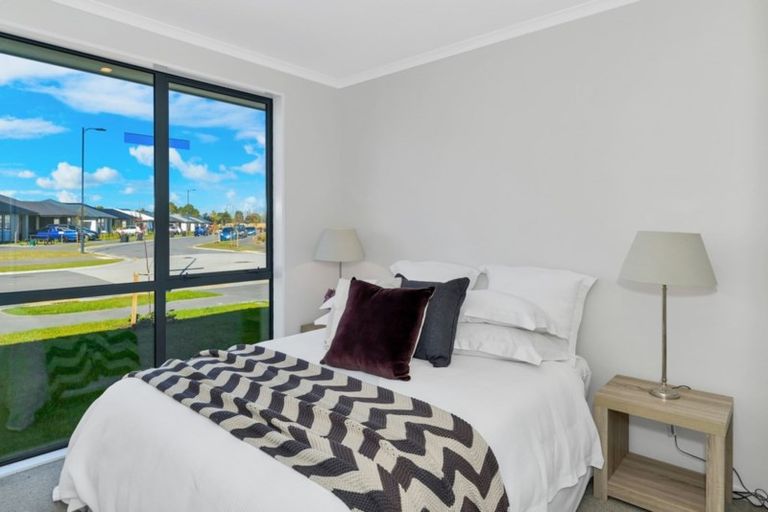 Photo of property in 2 Eric Melrose Lane, Halswell, Christchurch, 8025