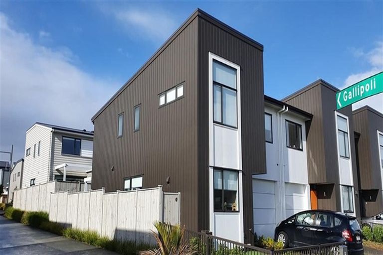 Photo of property in 19 Horo Road, Flat Bush, Auckland, 2019